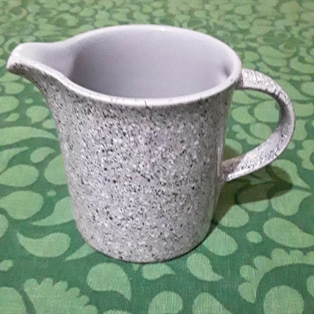 Mikasa "Ultrastone Gray" Creamer 250ml